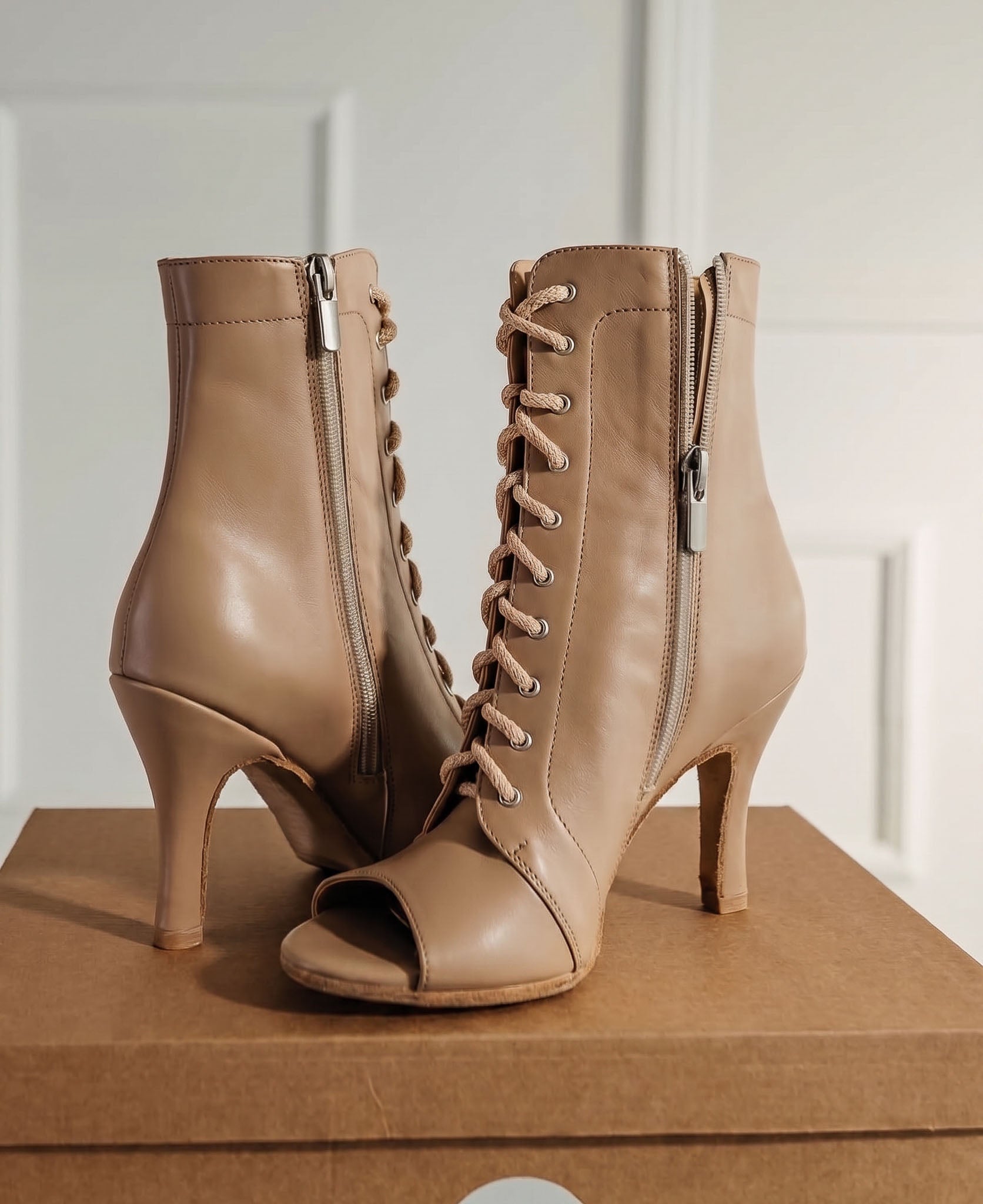 DUNE - Talons aiguilles à bout ouvert pour Heels Dance & Salsa | Cuir Premium Beige | 9,5 cm