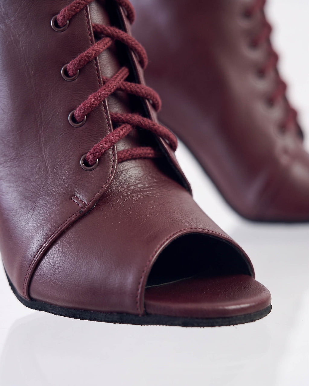 CHERRY - Talons aiguilles à bout ouvert pour Heels Dance & Salsa | Cuir Premium Bordeaux | 9,5 cm
