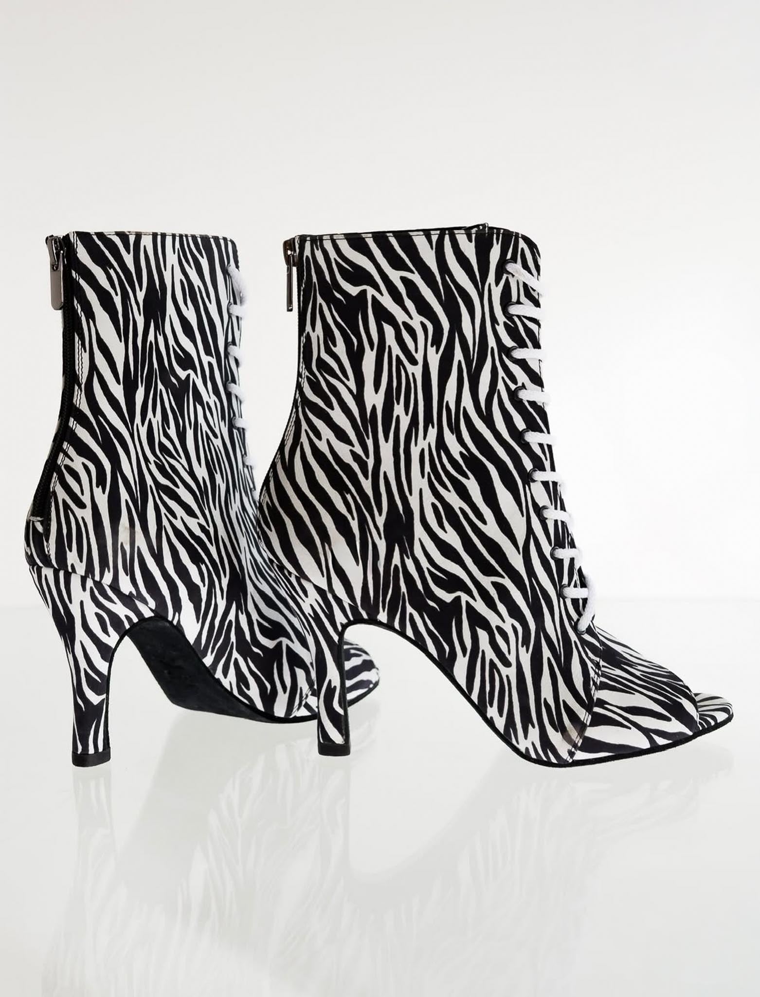 FÉROCE – Talons aiguilles à bout ouvert pour Heels Dance & Salsa | Cuir Premium Imprimé Zèbre | 9,5 cm